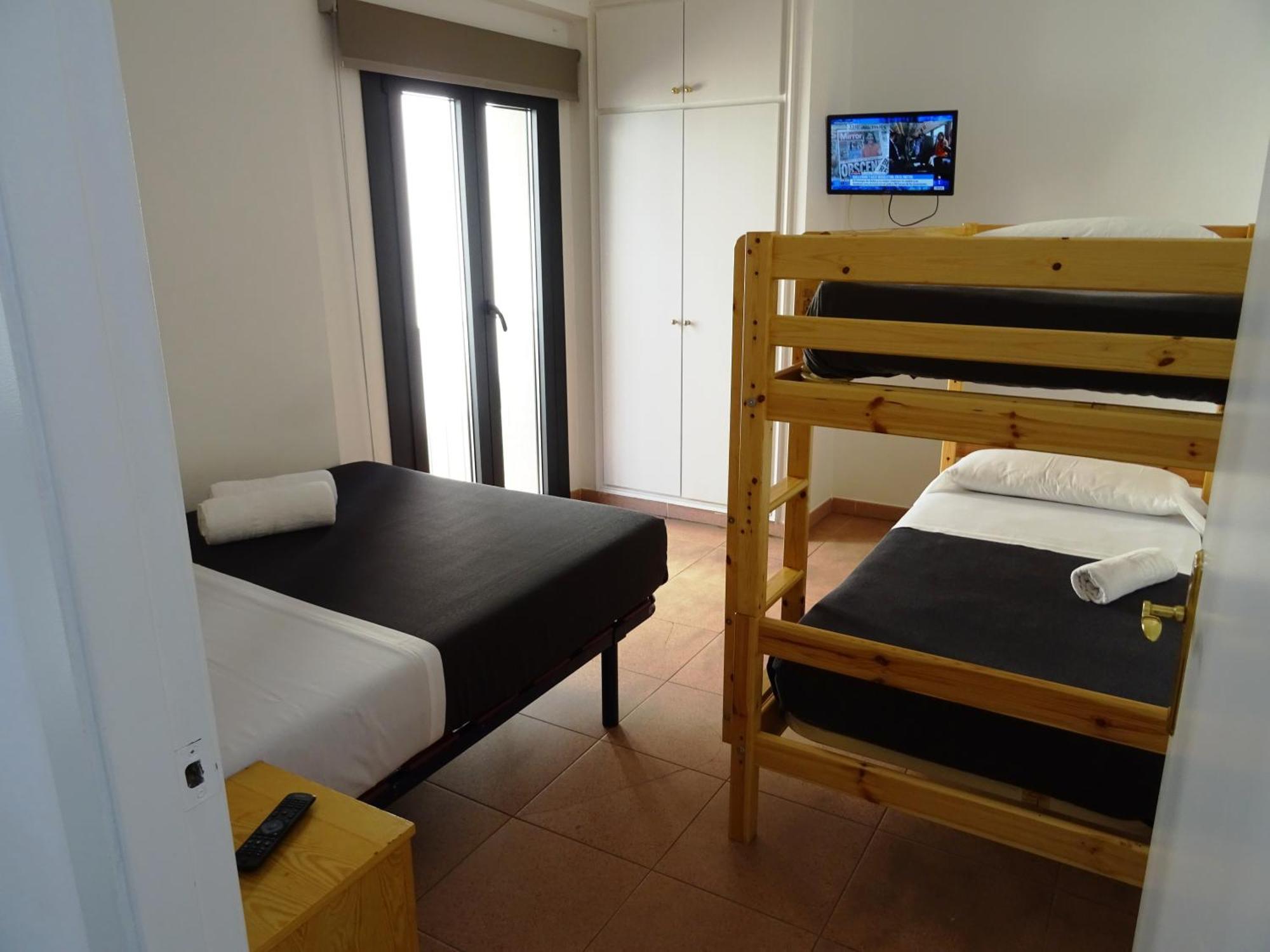 Center Plaza Figueres Apartman Kültér fotó