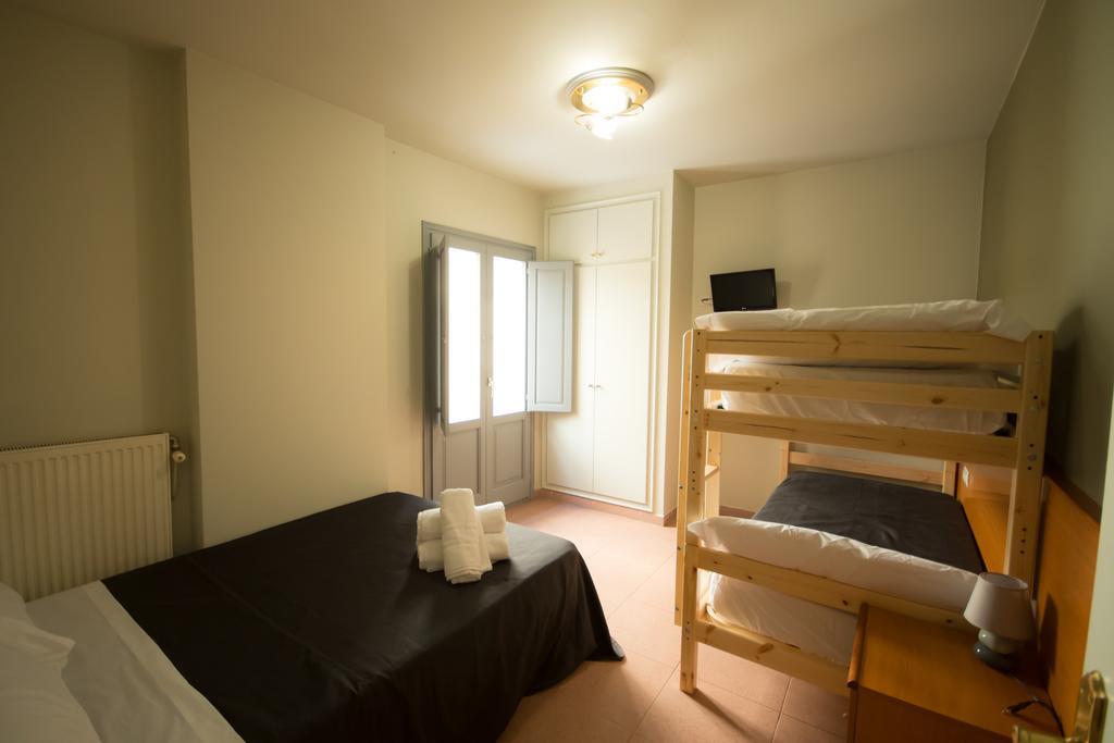 Center Plaza Figueres Apartman Kültér fotó
