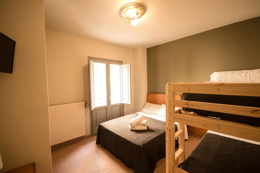 Center Plaza Figueres Apartman Kültér fotó